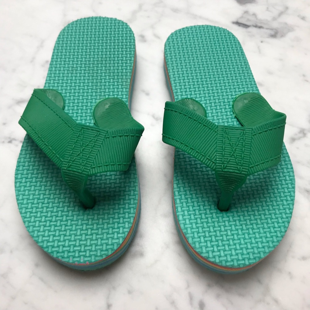 Girls Green Rainbow Chunky Beach Flip Flop Sandals